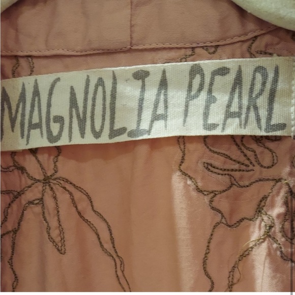 Magnolia pearl Lilikoi kimono - Picture 6 of 15